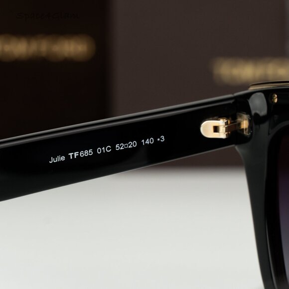 Tom Ford Women Sunglasses Black Gradient Smoke Cat Eye FT0685 01C BRAND NEW - Picture 6 of 13